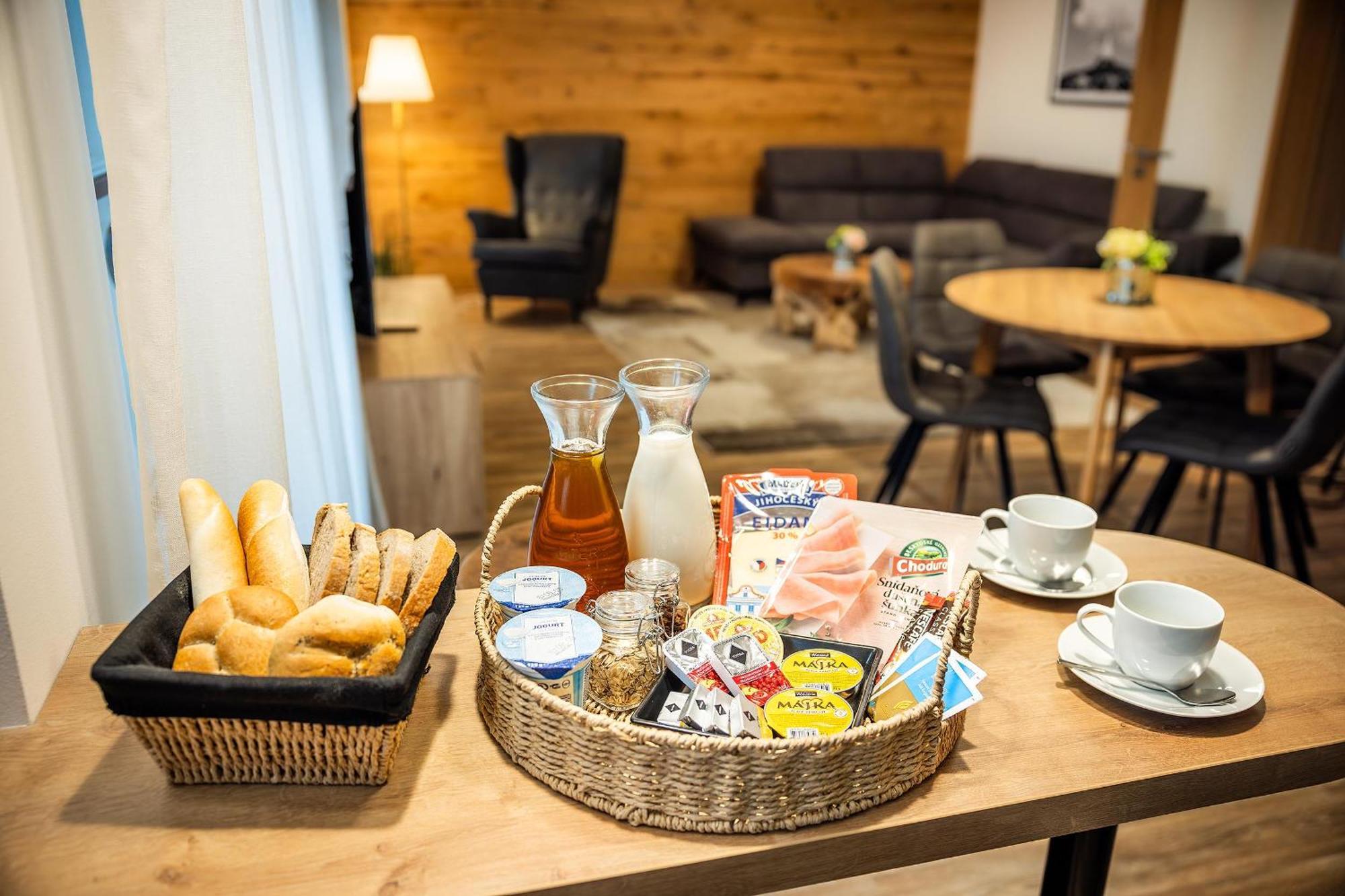 Nový Bor Rezidence Pihel酒店 外观 照片